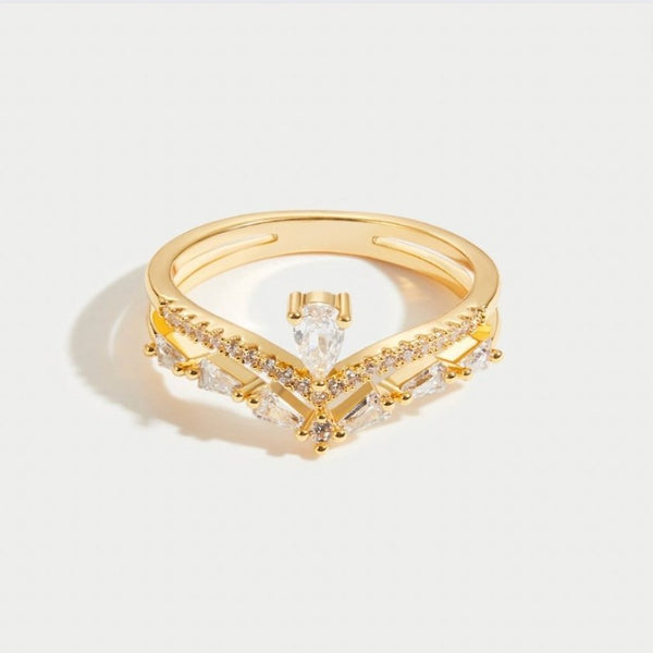 Amira – Gold ring