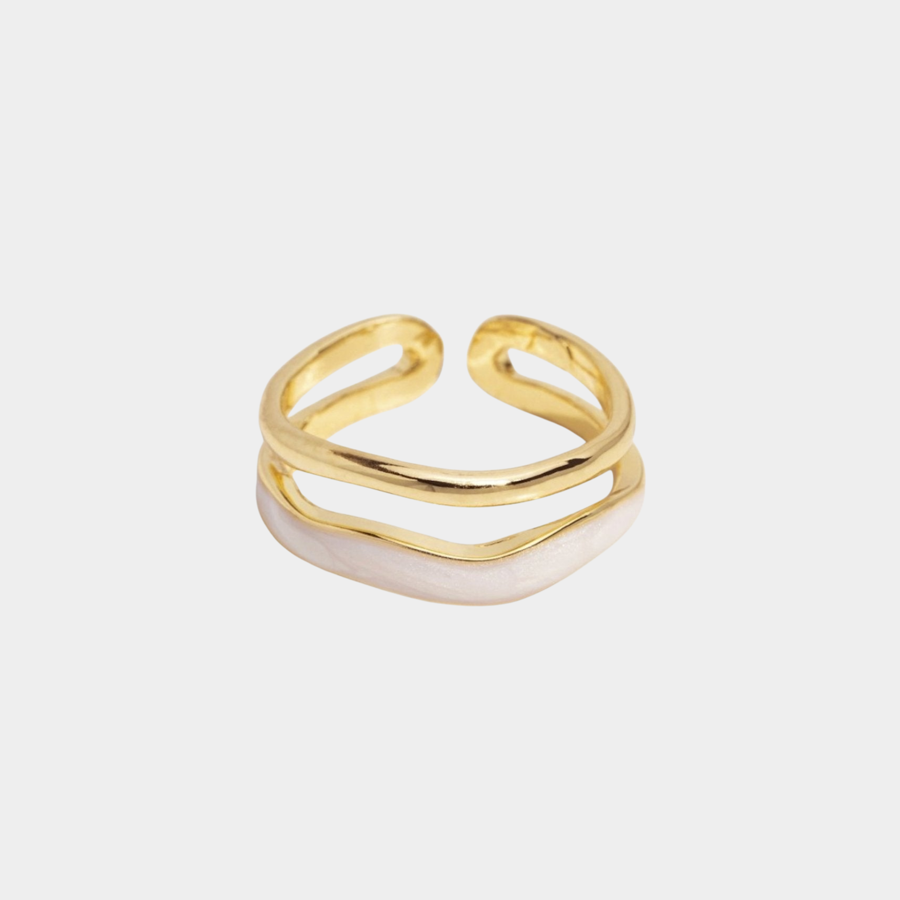 Beatrix – Gold Ring – Ruby Auckland